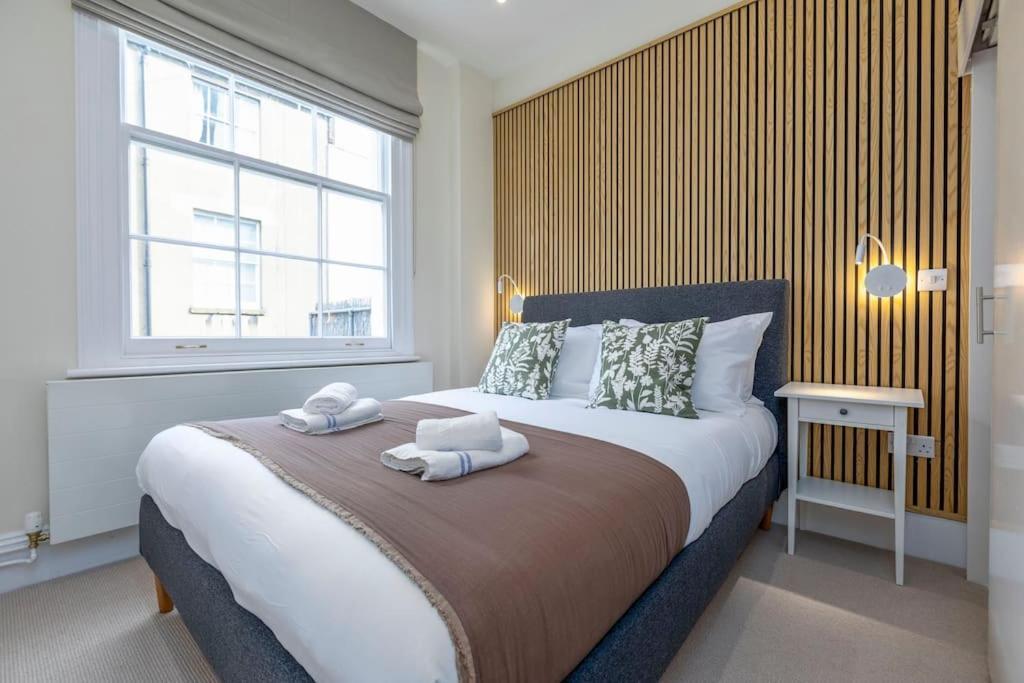 The Pearl Of Notting Hill * London